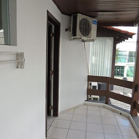 Positive Hostel Balneario Camboriu Exterior photo
