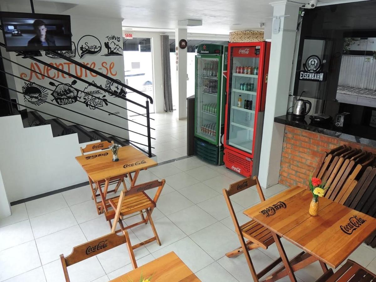 Positive Hostel Balneario Camboriu Exterior photo