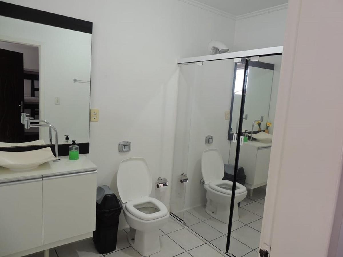Positive Hostel Balneario Camboriu Exterior photo